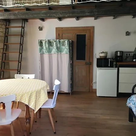 Petit Cosy Au Bord Du Ruisseau *