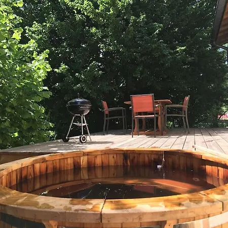 Petit Cosy Au Bord Du Ruisseau Appartement